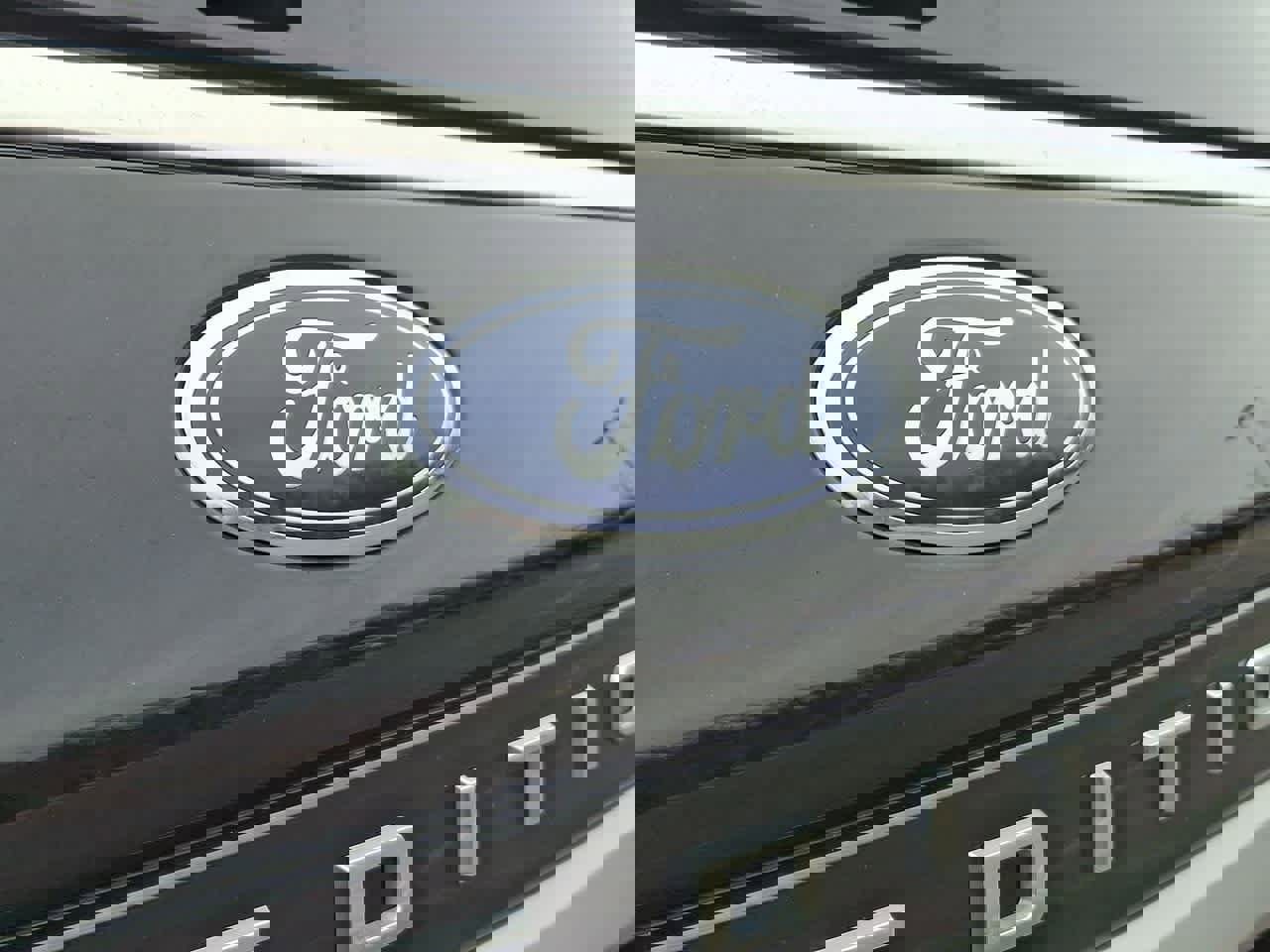 Certified 2024 Ford Expedition XLT image 28