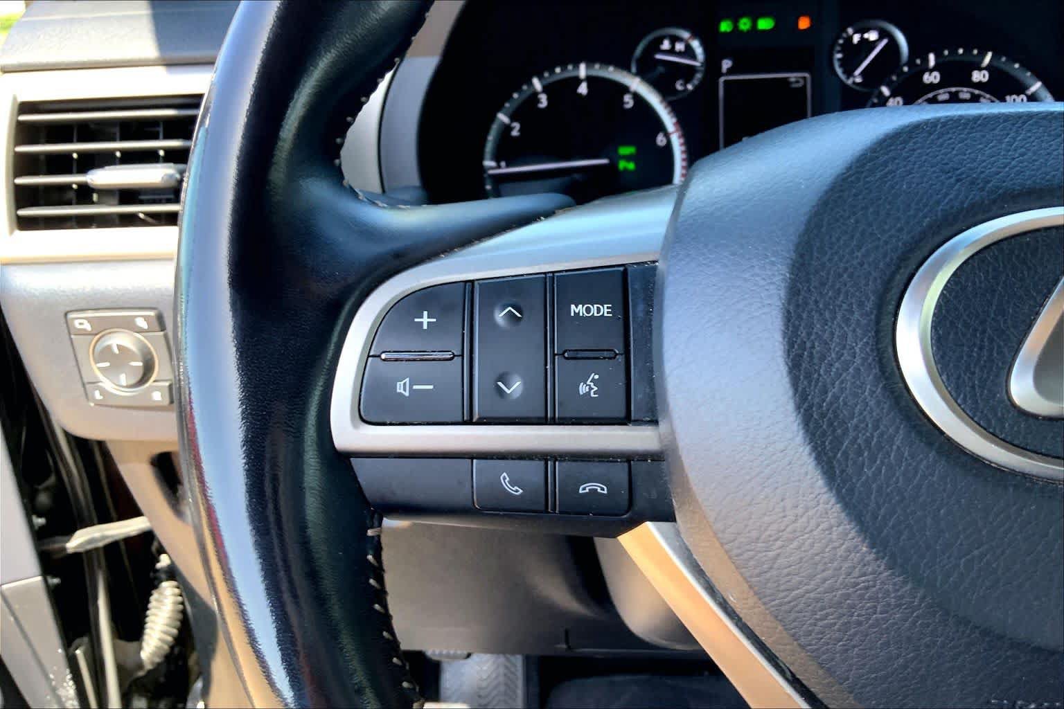 Used 2021 Lexus GX 460 Premium w/ Premium Package AWD/4WD image 23