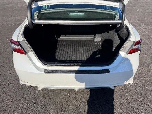 Used 2022 Toyota Camry XSE w/ Cold Weather Package image 7