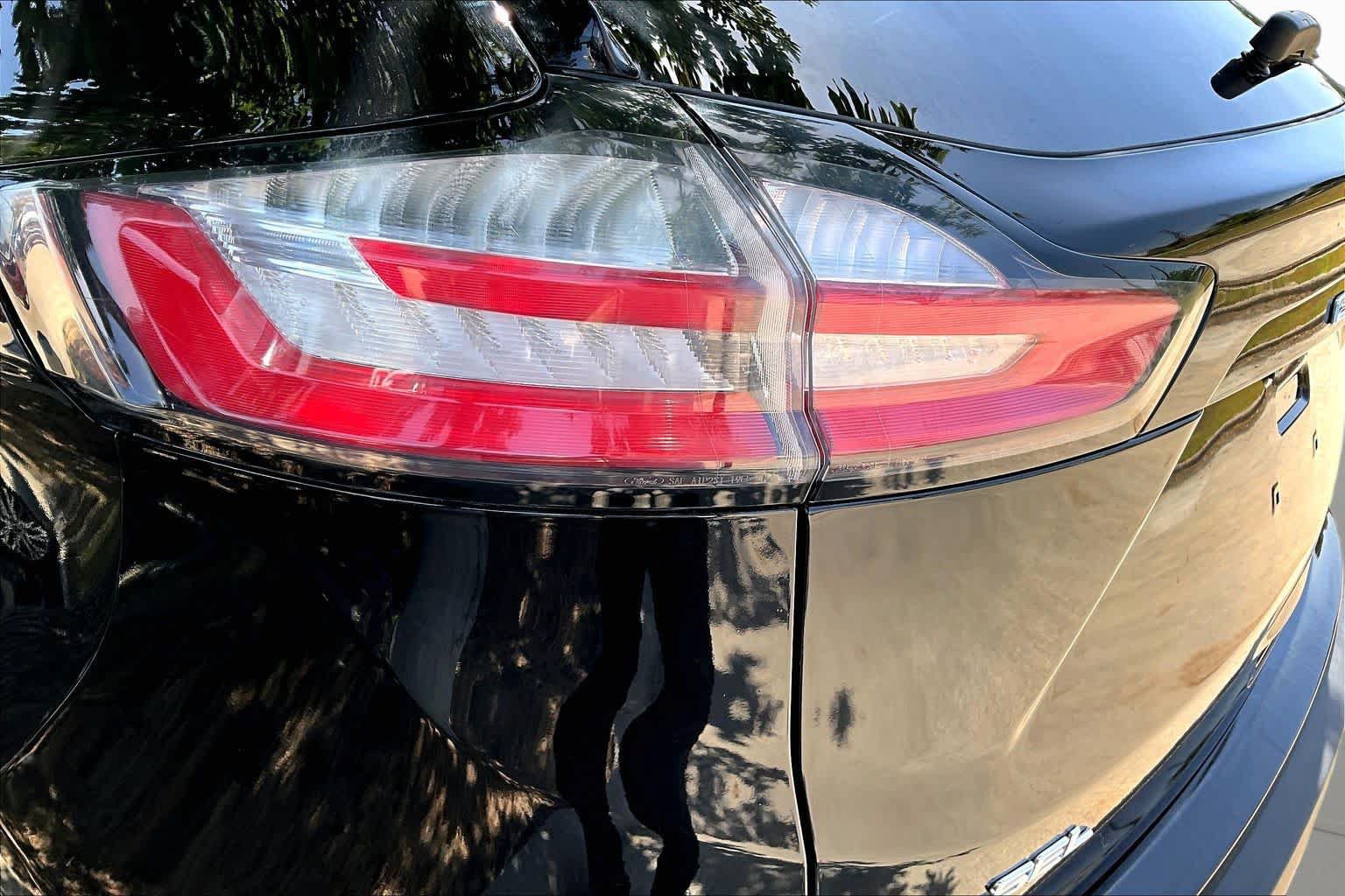 Certified 2022 Ford Edge SEL AWD/4WD image 28