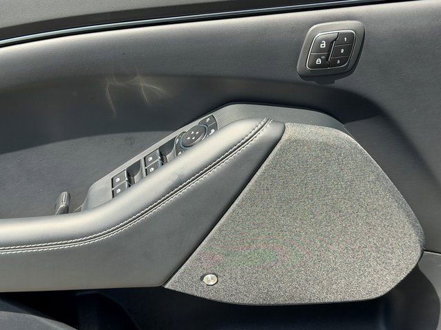 Certified 2025 Ford Mustang Mach-E Premium AWD/4WD image 22
