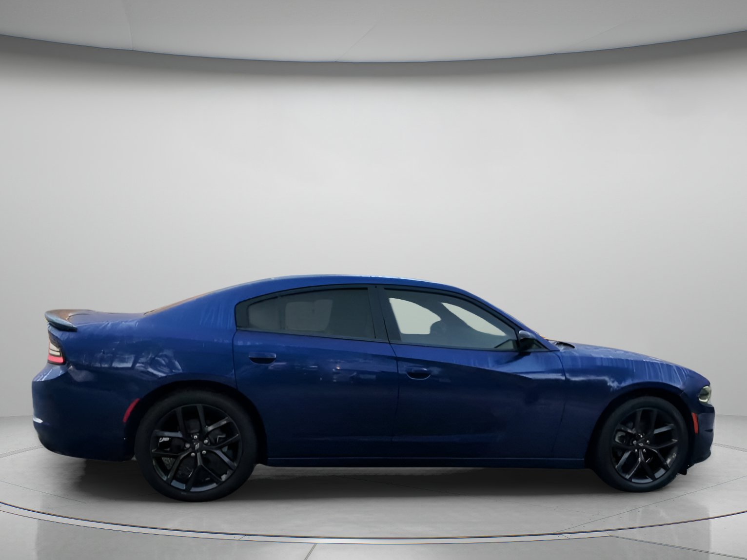 Used 2021 Dodge Charger SXT w/ Blacktop Package RWD image 31