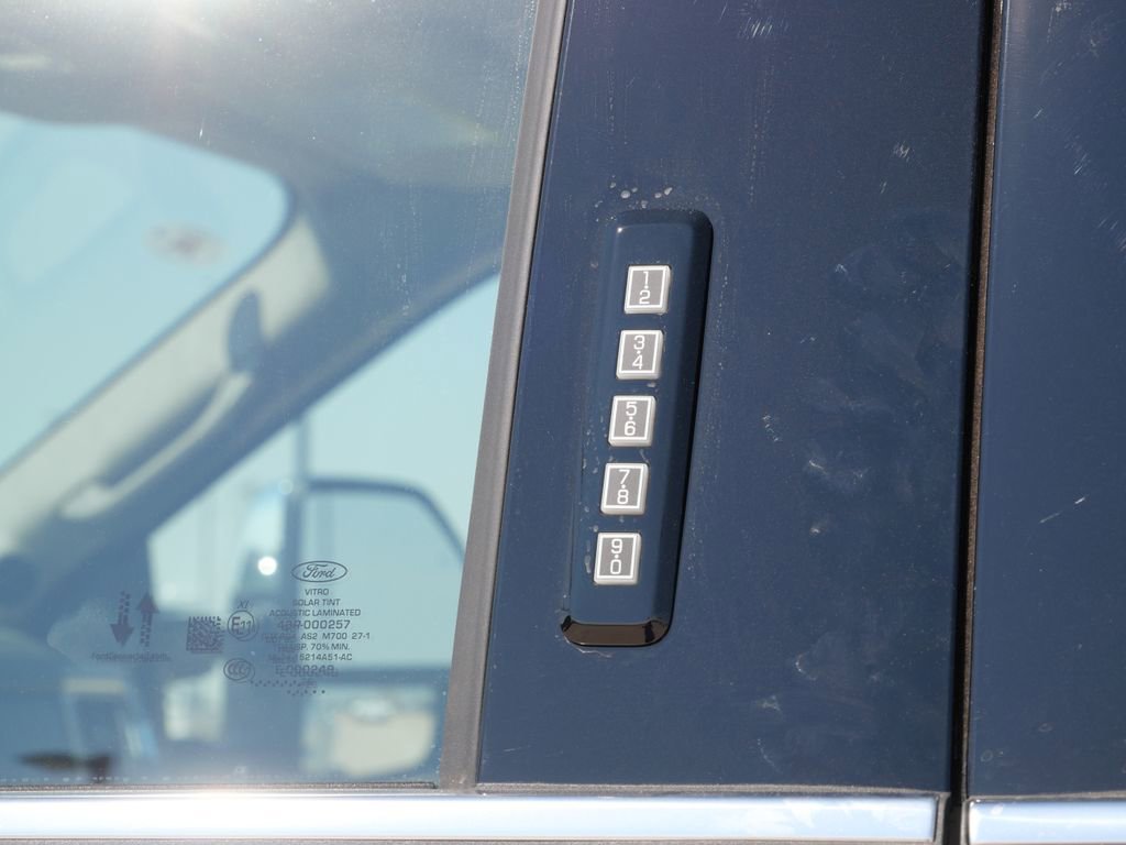Certified 2026 Ford F350 Platinum w/ Platinum Plus Package image 15