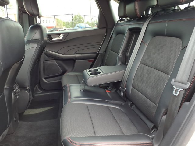Certified 2023 Ford Escape ST-Line Select w/ Tech Pack #1 AWD/4WD image 6