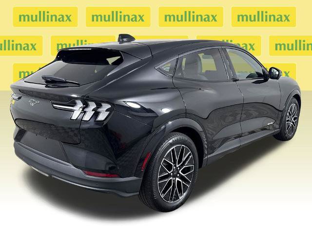 Certified 2025 Ford Mustang Mach-E Premium RWD image 4