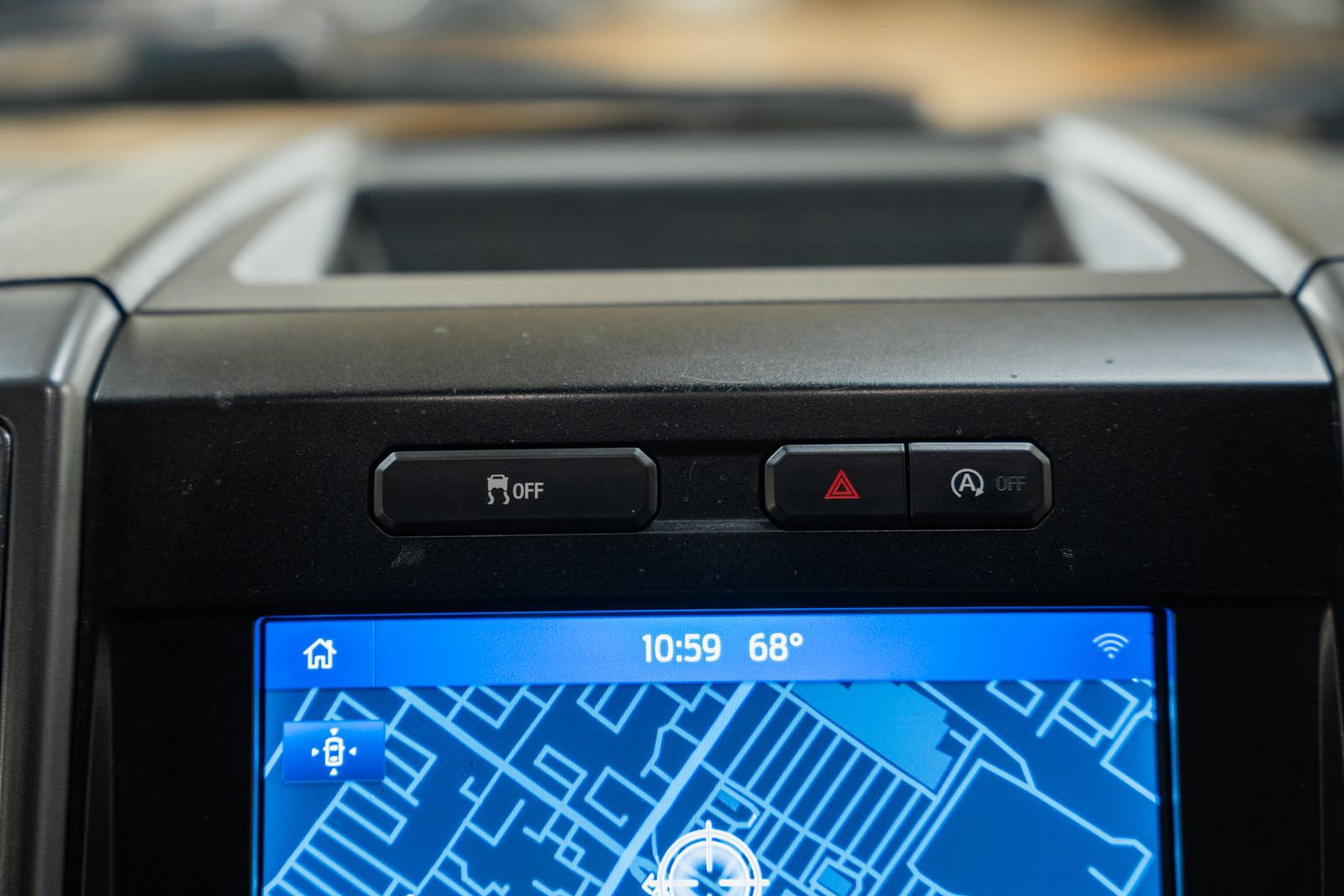 Certified 2020 Ford F150 XLT w/ Equipment Group 302A Luxury image 31