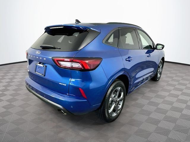 Certified 2023 Ford Escape ST-Line w/ Tech Pack #1 AWD/4WD image 11