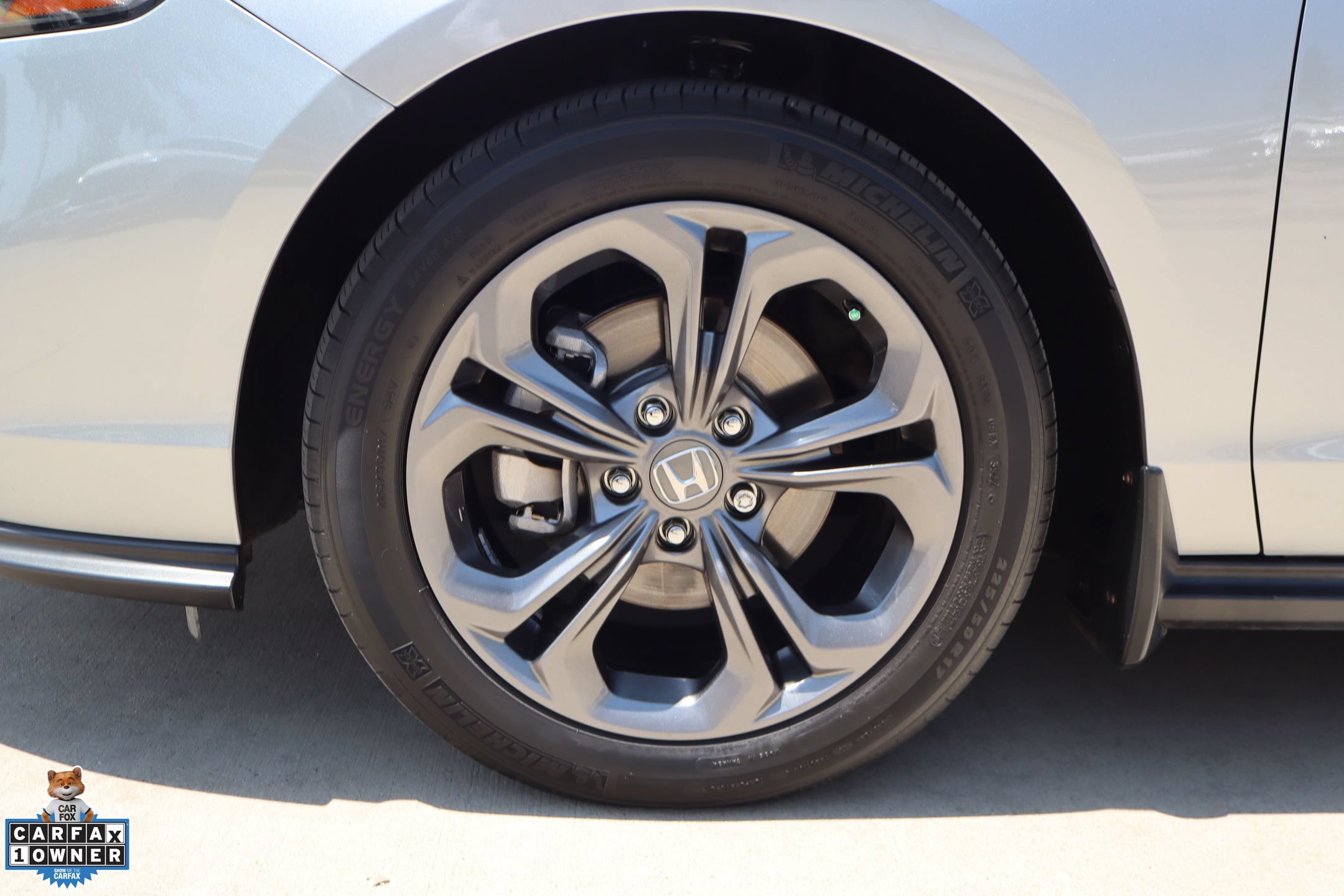 Used 2023 Honda Accord EX image 10