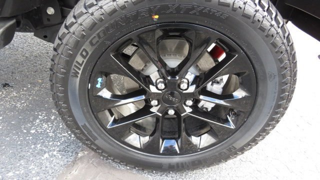 Used 2023 Jeep Wrangler Unlimited Sahara w/ Cold Weather Group image 28