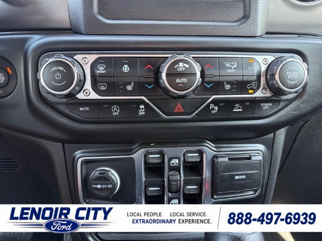 Used 2021 Jeep Wrangler Unlimited Sport AWD/4WD image 26