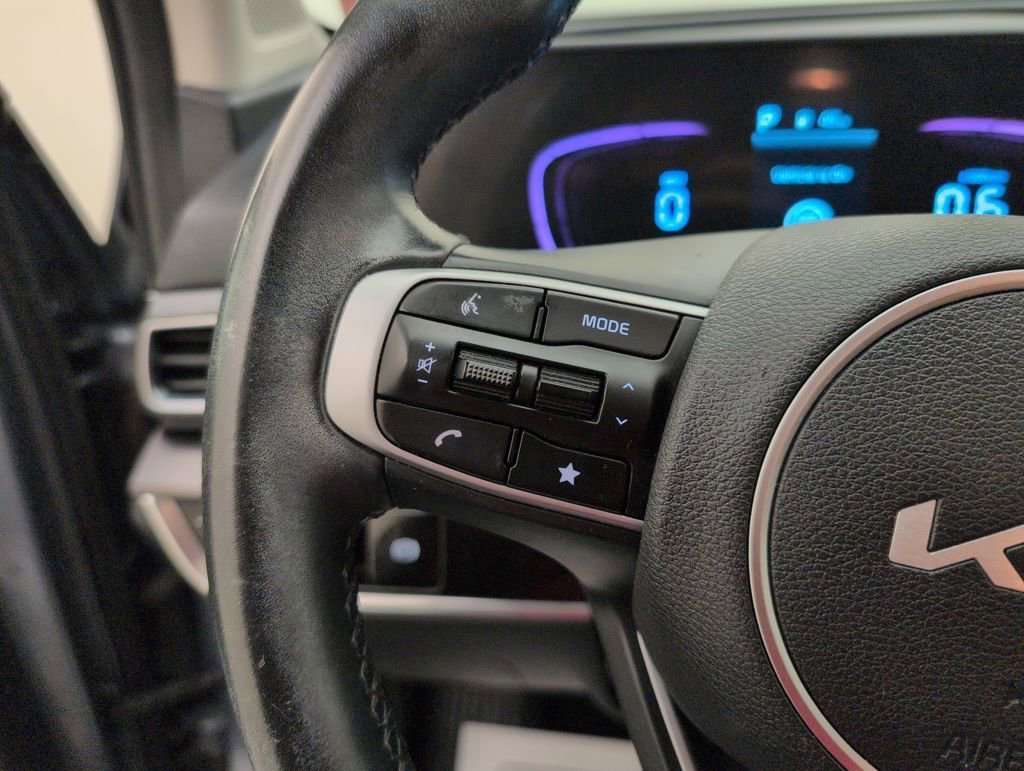 Used 2023 Kia Sportage EX image 42