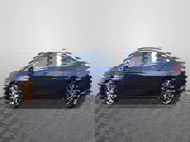 Used 2022 Chevrolet Malibu LT image 2