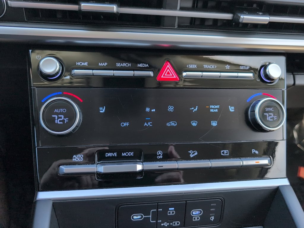 Used 2026 Hyundai Santa Fe SEL FWD image 19
