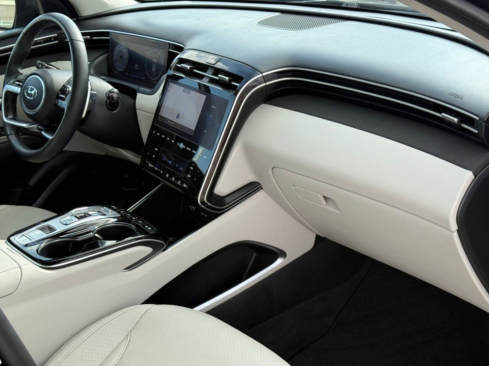 Used 2023 Hyundai Tucson Limited image 25