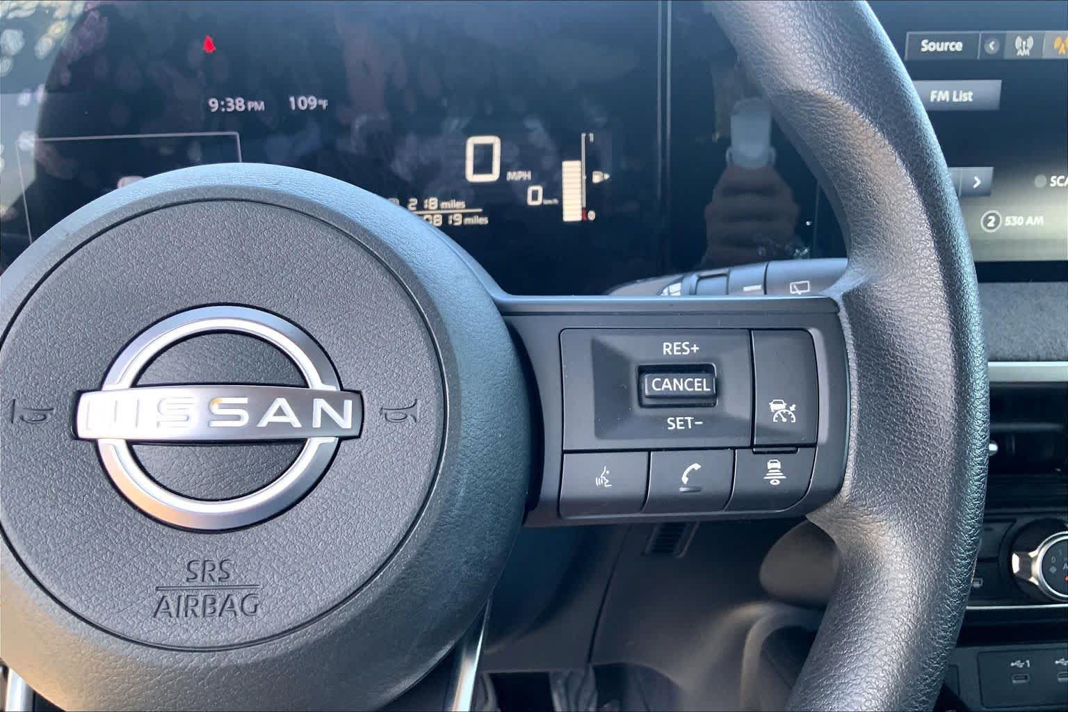 Used 2025 Nissan Kicks SV w/ SV Premium Package FWD image 25