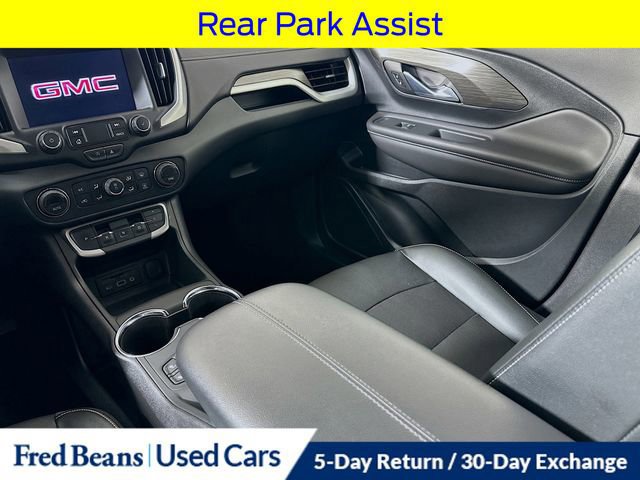 Used 2023 GMC Terrain SLT image 28