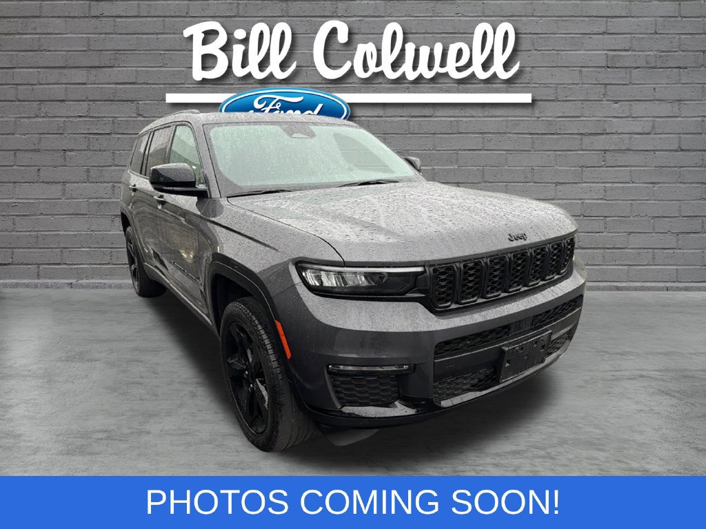 Used 2024 Jeep Grand Cherokee L Limited w/ Black Appearance Package AWD/4WD image 1