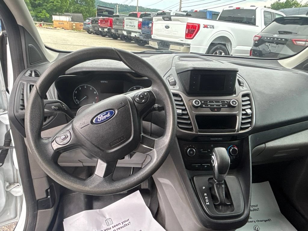 Certified 2022 Ford Transit Connect XL FWD image 10