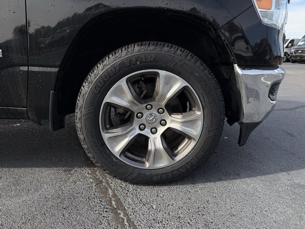 Used 2024 RAM 1500 Laramie image 32