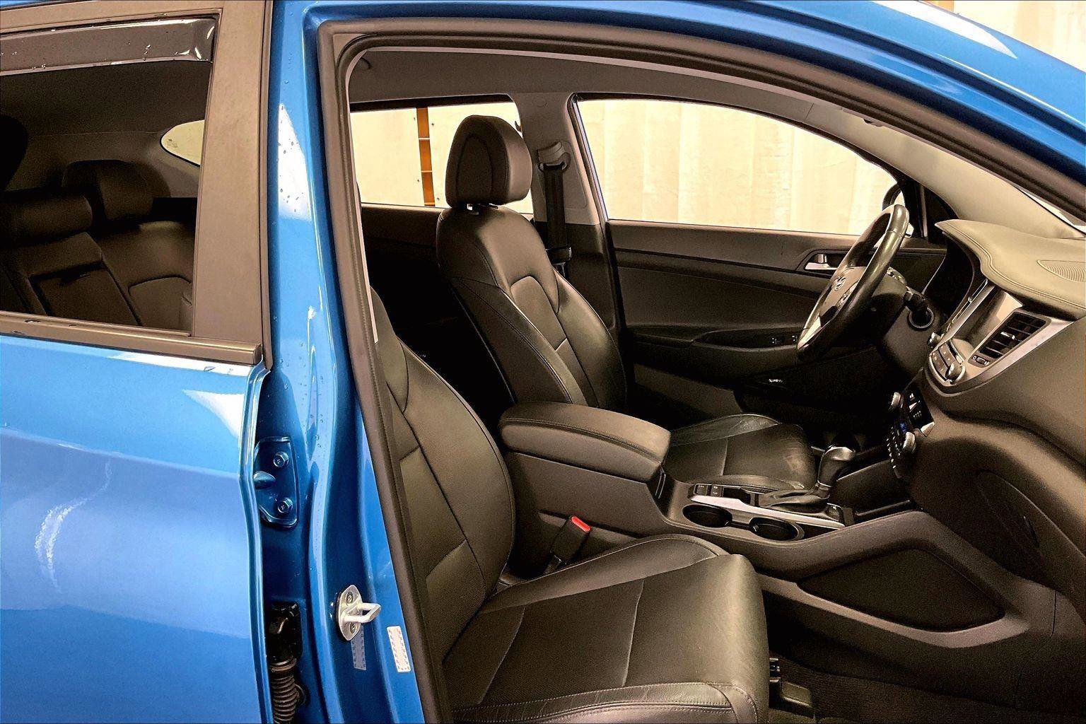 Used 2018 Hyundai Tucson Limited w/ Cargo Package image 9