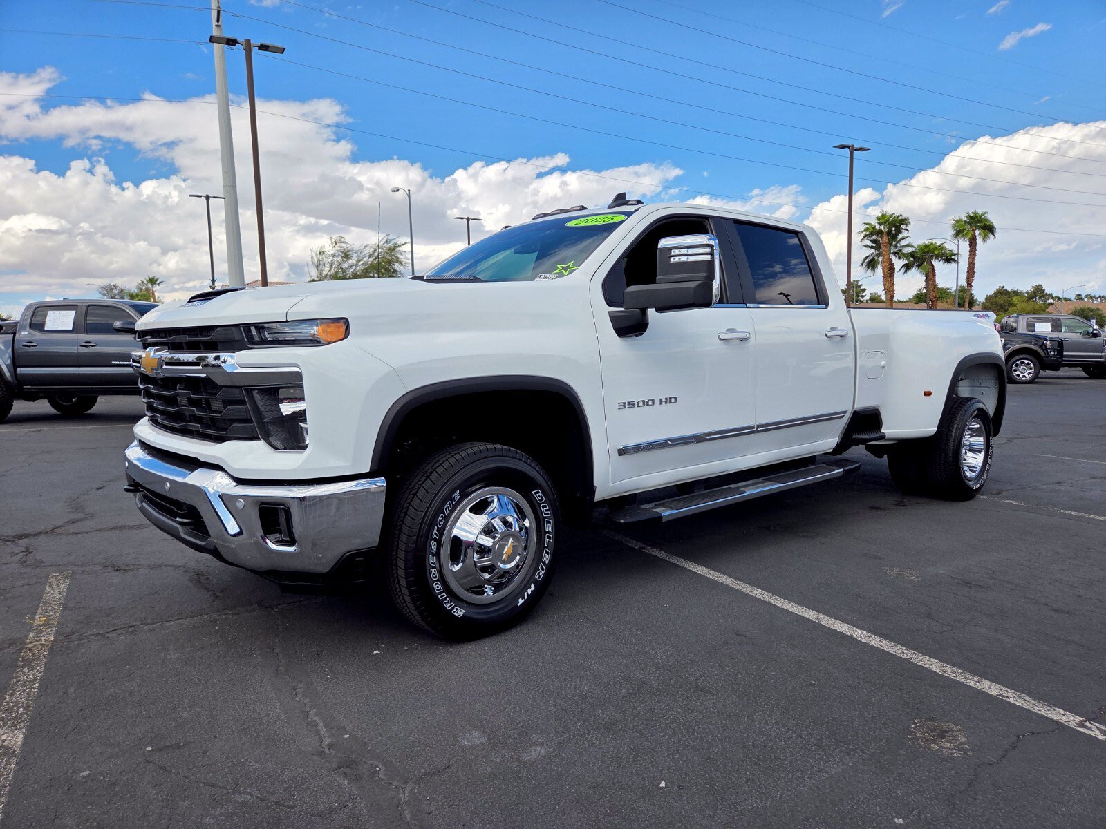Used 2025 Chevrolet Silverado 3500 LT w/ Safety Package AWD/4WD image 2