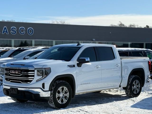 Used 2023 GMC Sierra 1500 SLE w/ X31 Off-Road Package image 2