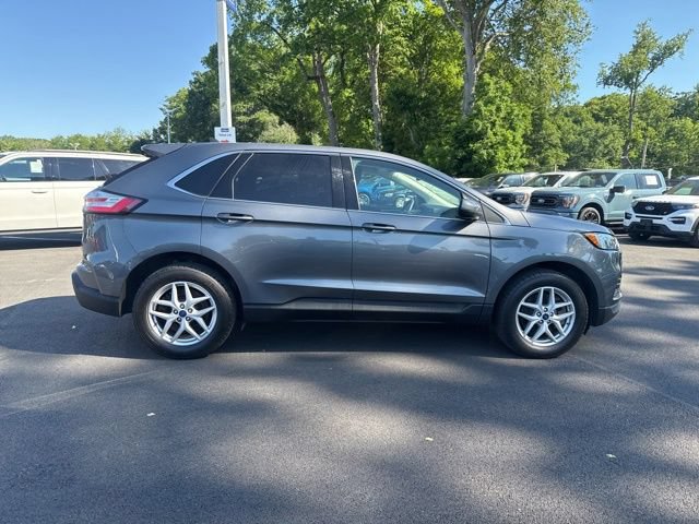 Certified 2022 Ford Edge SEL w/ Convenience Package AWD/4WD image 9