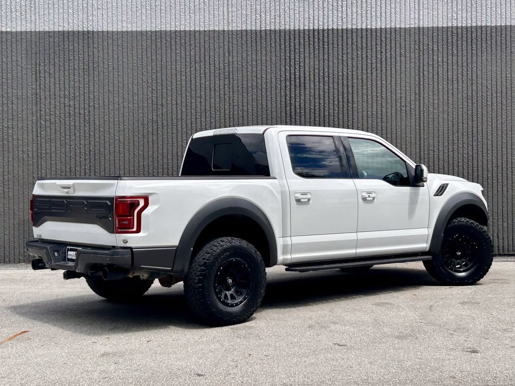 Certified 2018 Ford F150 Raptor w/ Equipment Group 802A Luxury AWD/4WD image 6