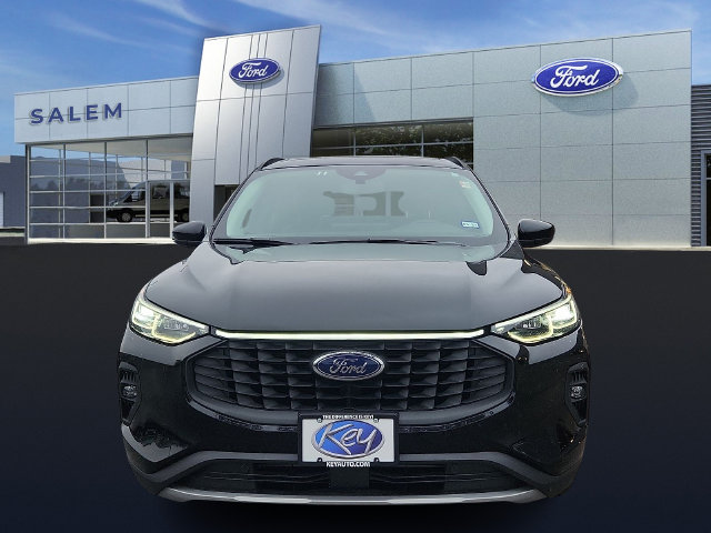 Certified 2025 Ford Escape Platinum AWD/4WD image 7