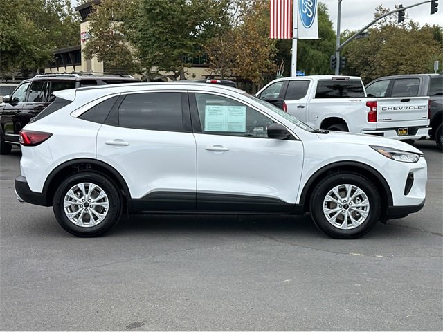 Certified 2024 Ford Escape Active image 6
