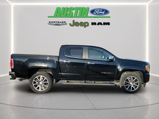 Used 2022 GMC Canyon Denali image 2