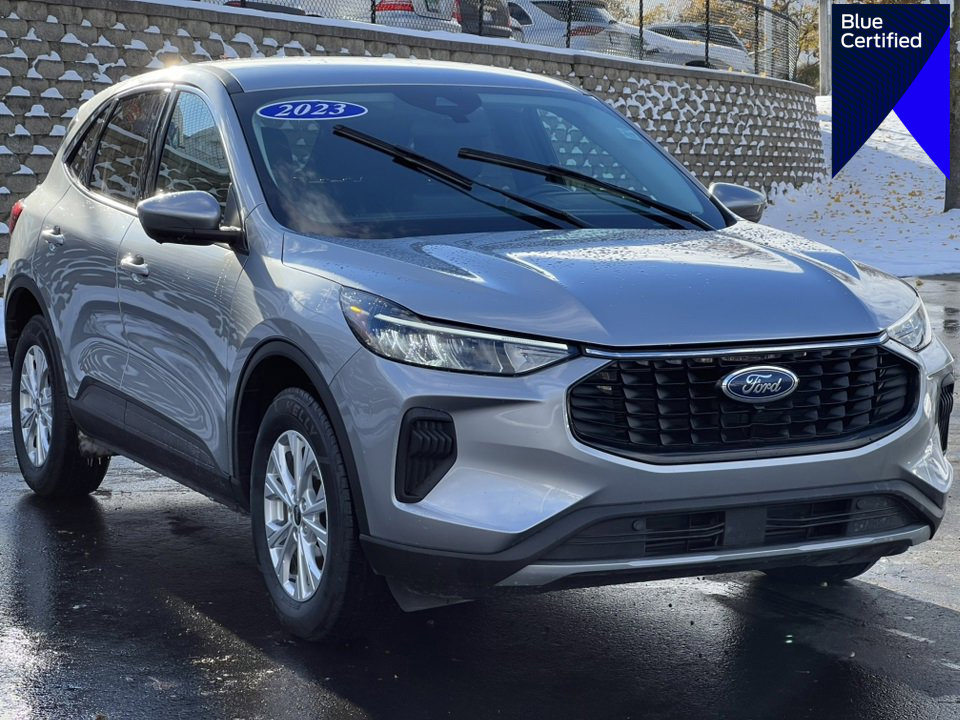 Certified 2023 Ford Escape Active w/ Tech Pack #2 image 1