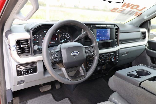Certified 2024 Ford F250 XLT AWD/4WD image 12