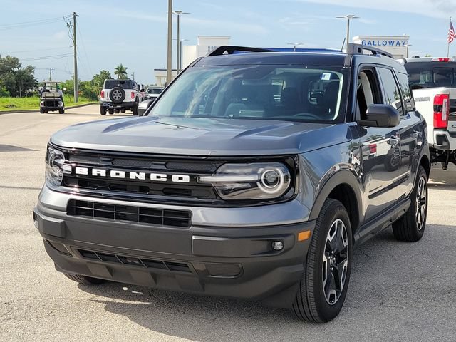 Certified 2024 Ford Bronco Sport Outer Banks w/ Tech Package AWD/4WD image 3