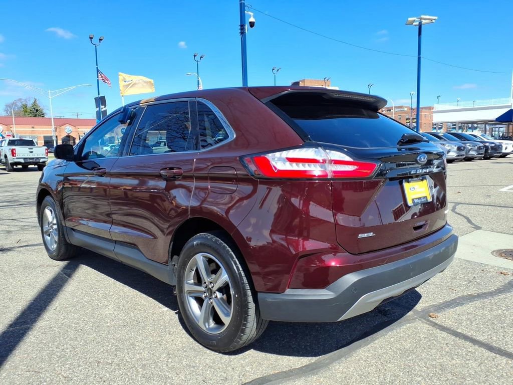 Certified 2023 Ford Edge SEL w/ Convenience Package AWD/4WD image 4