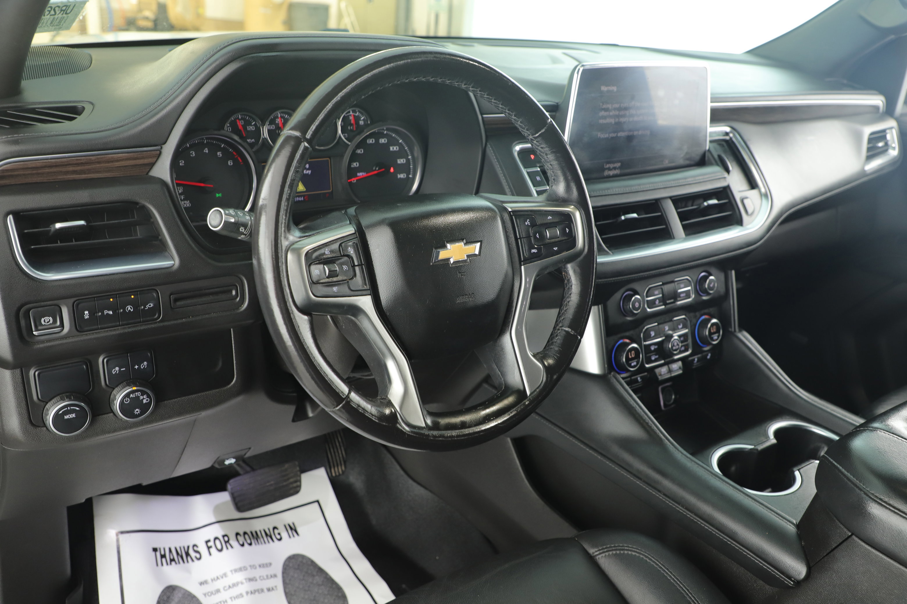 Used 2021 Chevrolet Suburban LT image 13