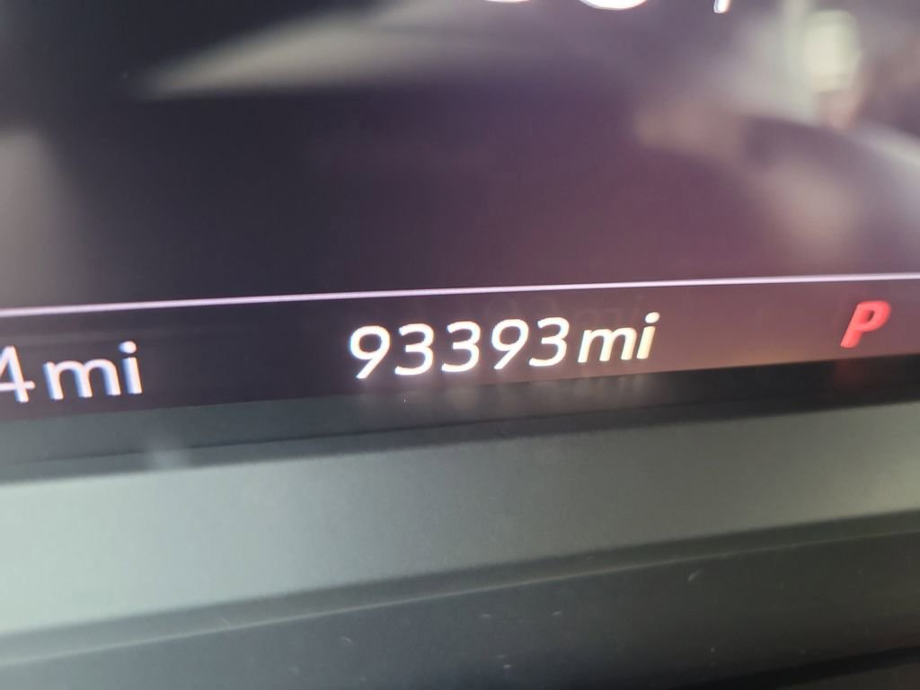 Used 2020 Cadillac XT6 Premium Luxury image 32