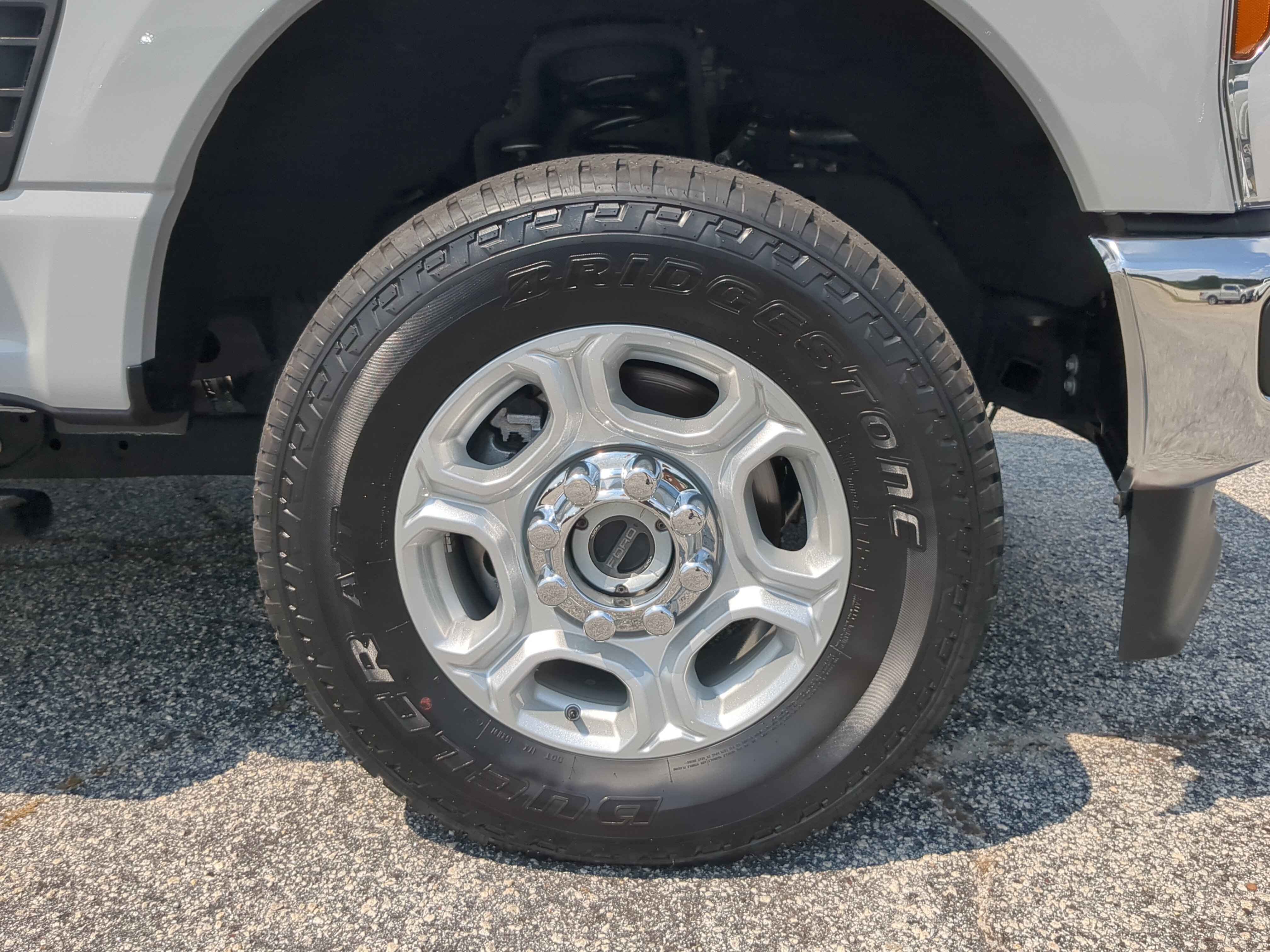 Certified 2025 Ford F250 XLT AWD/4WD image 9