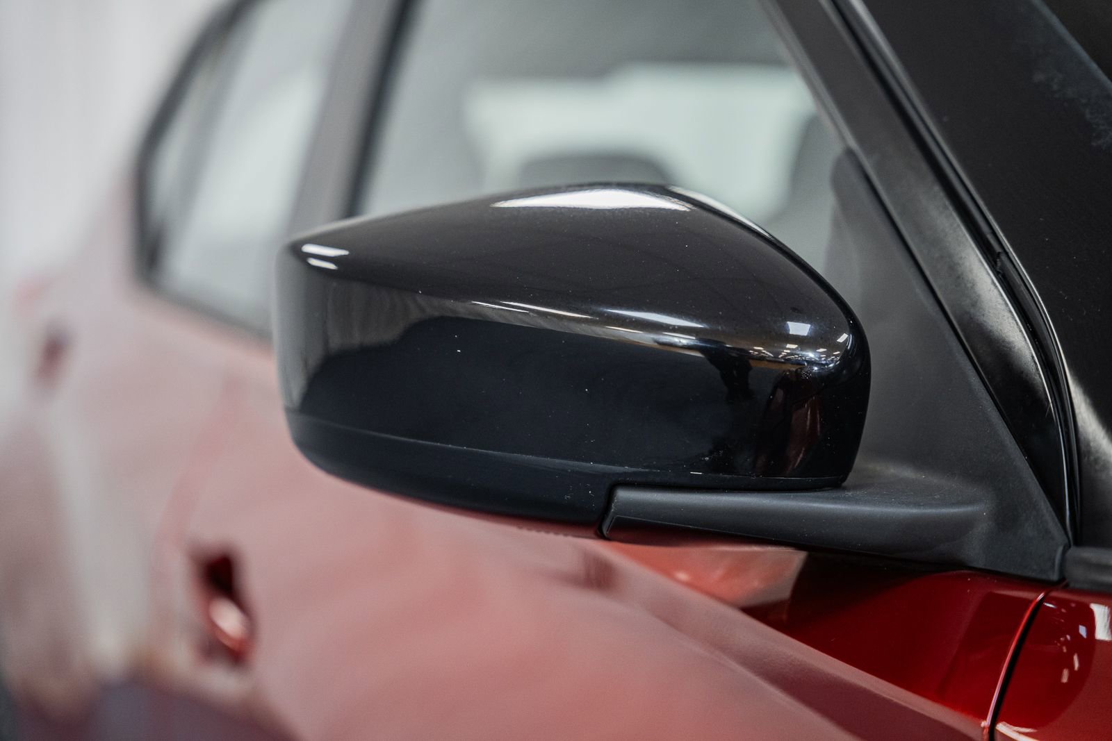 Used 2019 Nissan Kicks SV image 11