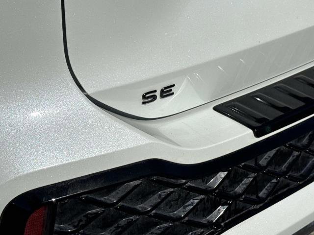 Used 2026 Volkswagen Tiguan SE R-Line image 9