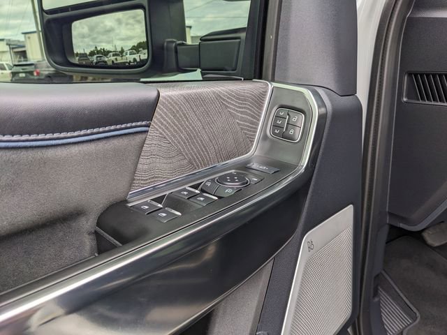 Certified 2025 Ford F450 Platinum w/ FX4 Off-Road Package AWD/4WD image 21