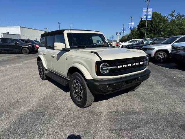Certified 2025 Ford Bronco Outer Banks AWD/4WD image 9