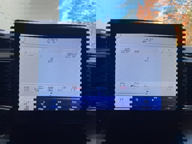 Certified 2020 Ford Explorer XLT w/ Equipment Group 202A image 26