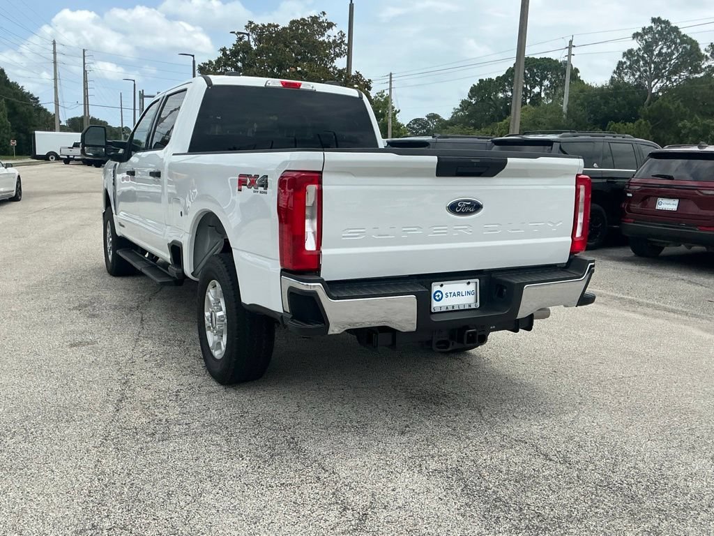 Certified 2025 Ford F250 XLT w/ FX4 Off-Road Package AWD/4WD image 9
