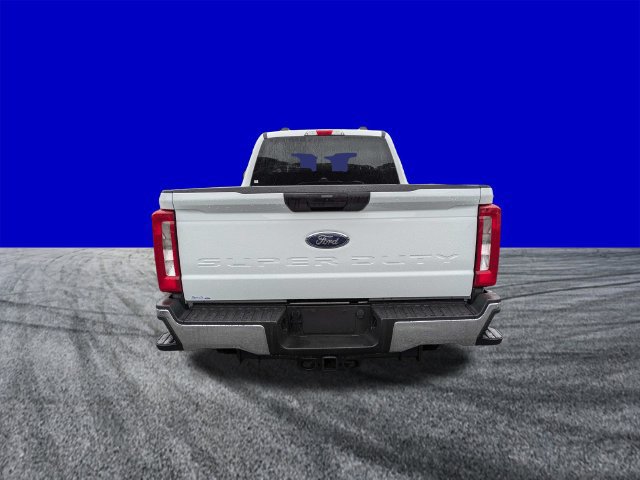 Certified 2026 Ford F350 XLT w/ FX4 Off-Road Package AWD/4WD image 5