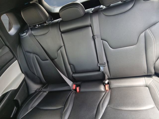 Used 2025 Jeep Compass Limited AWD/4WD image 13
