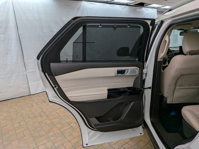 Certified 2023 Ford Explorer Platinum w/ Technology Package image 22