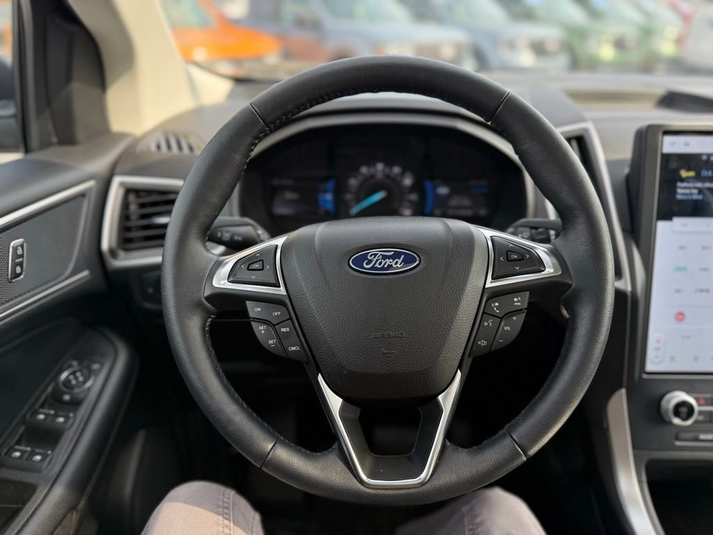Certified 2023 Ford Edge SEL w/ Convenience Package image 10
