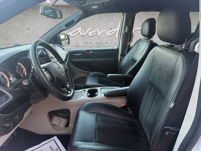 Used 2017 Dodge Grand Caravan SXT FWD image 20