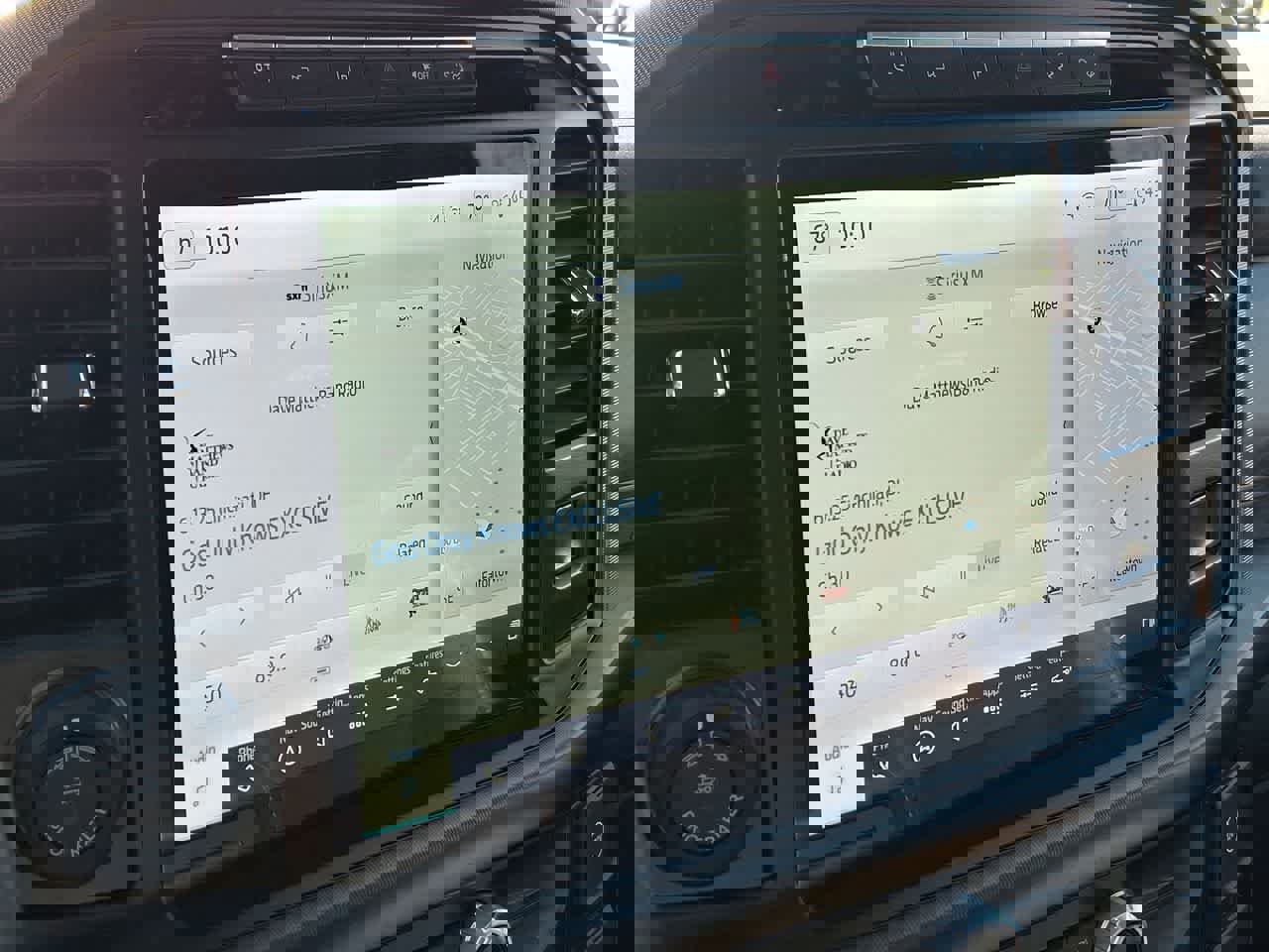 Certified 2023 Ford F150 Platinum w/ Equipment Group 701A High image 20